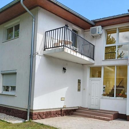 Ilona Apartmanhaz ชิโอฟก ภายนอก รูปภาพ