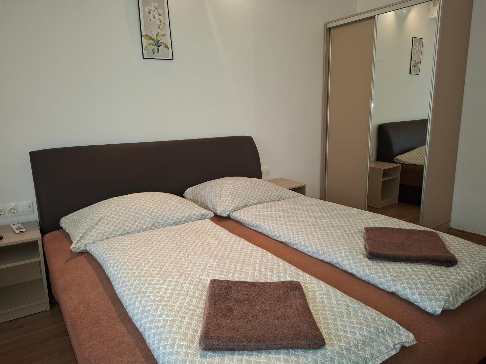 Ilona Apartmanhaz ชิโอฟก ภายนอก รูปภาพ