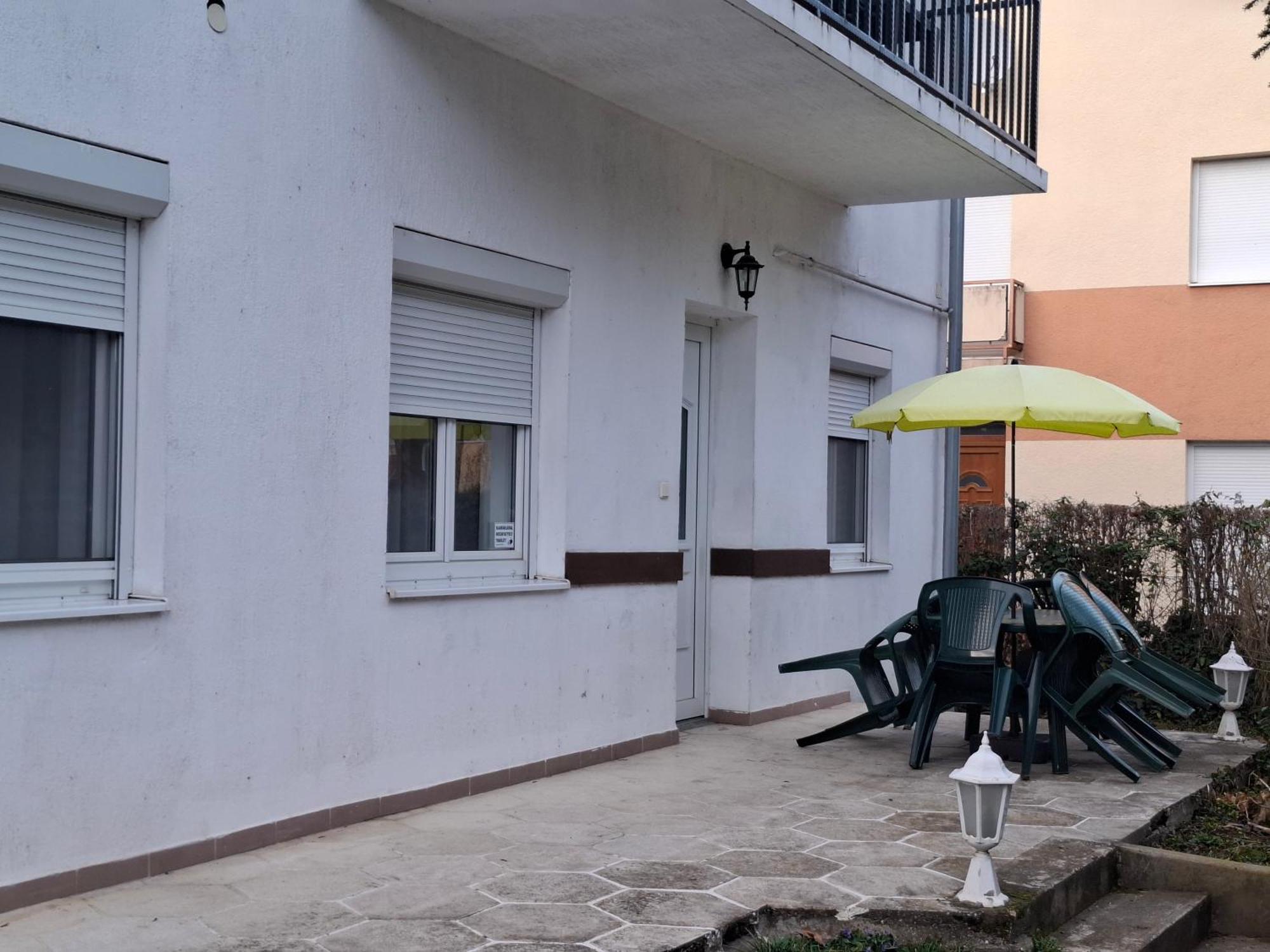 Ilona Apartmanhaz ชิโอฟก ภายนอก รูปภาพ